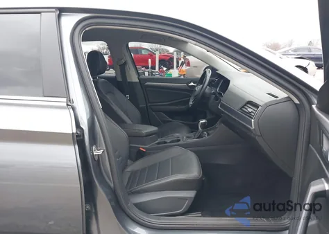 2022 Volkswagen Jetta 1.5T Se из США, поврежденный, VIN 3VWEM7BU3NM003267